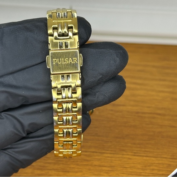 Pulsar Crystal Embellished Gold Color Watch Restored Ready To Wear - Picture 9 of 14